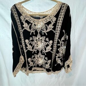 Molly Bracken Lace Boho Cape Style Blouse Size: L Indy Festival Romantic